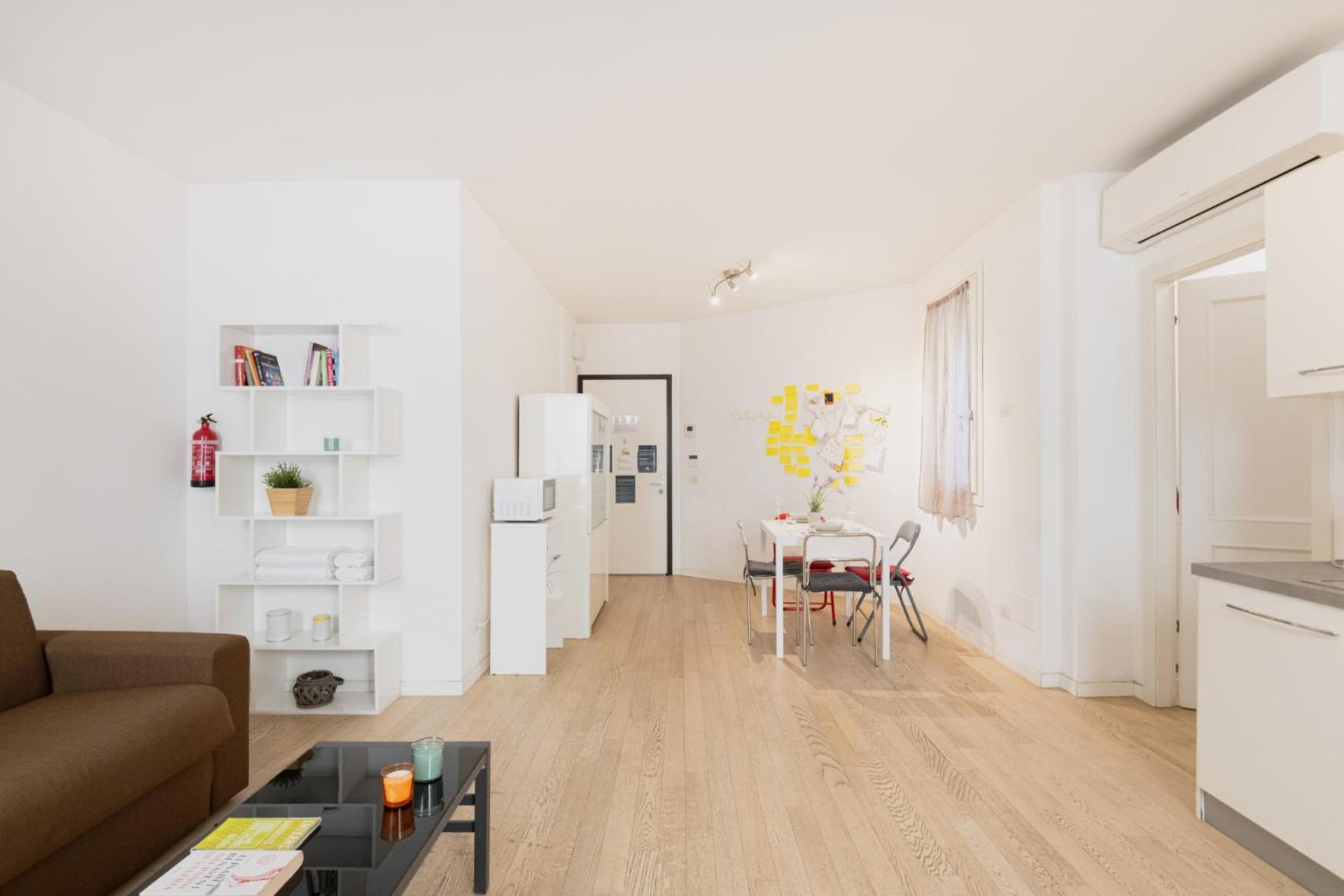 Easylife - Stile E Comfort Sui Navigli Apartment Milan Bagian luar foto
