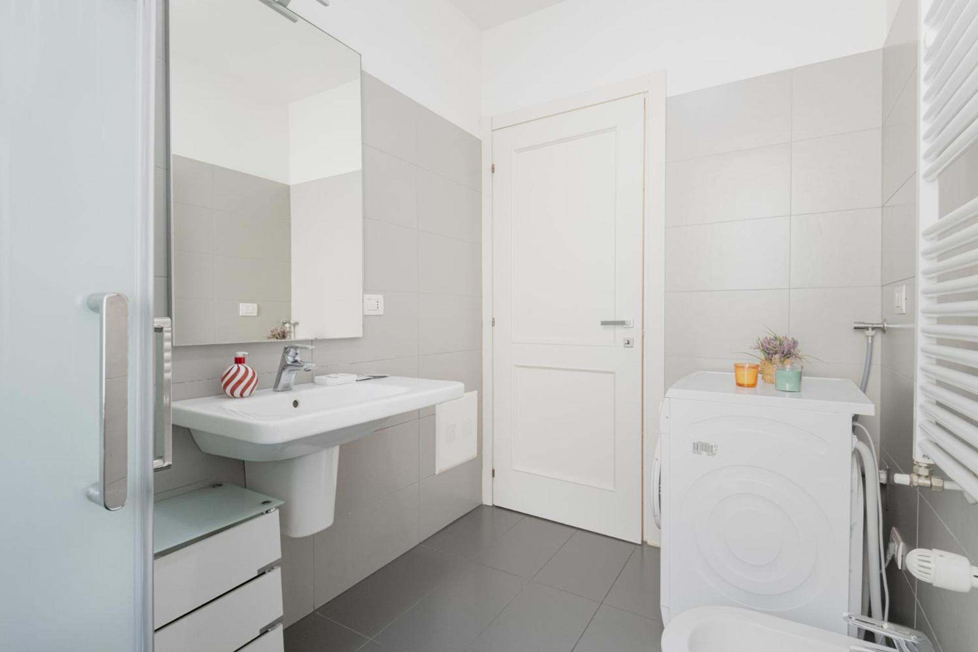Easylife - Stile E Comfort Sui Navigli Apartment Milan Bagian luar foto