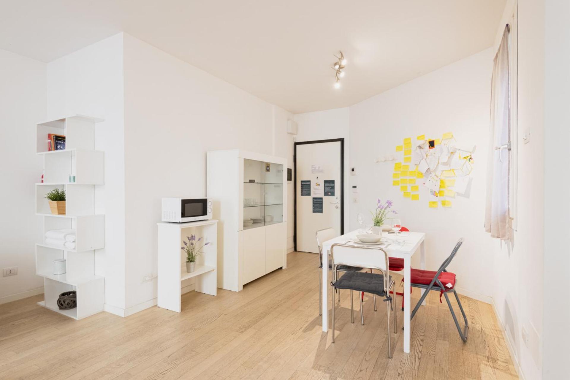 Easylife - Stile E Comfort Sui Navigli Apartment Milan Bagian luar foto