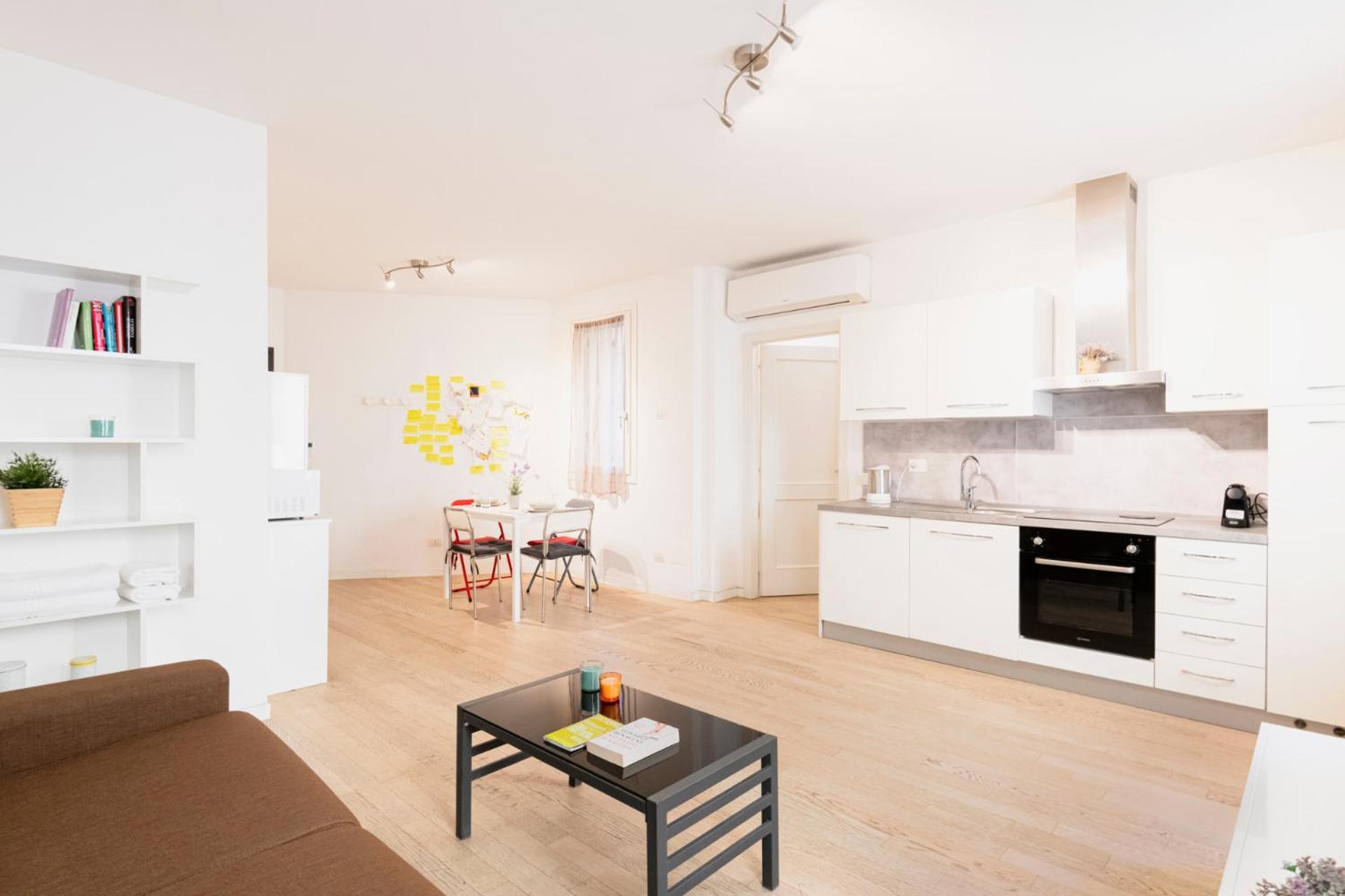 Easylife - Stile E Comfort Sui Navigli Apartment Milan Bagian luar foto